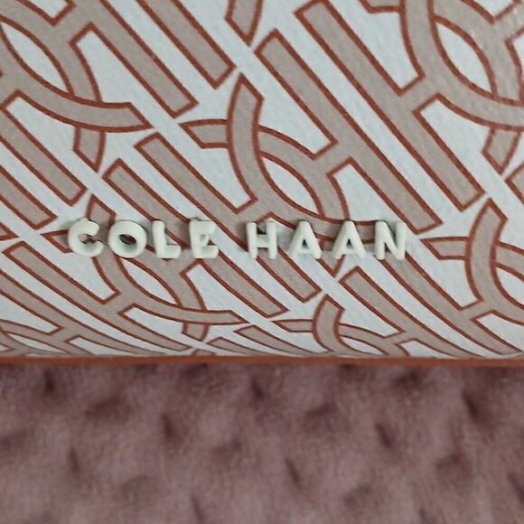 Cole Haan  - Picture 2 of 9